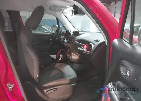 2015 Jeep Renegade Trailhawk из США, поврежденный, VIN ZACCJBCT7FPC38846